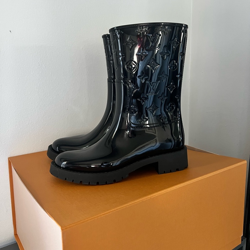 Louis Vuitton Boots